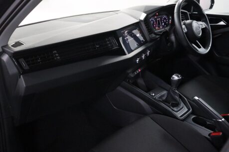 Audi A1 SPORTBACK TFSI TECHNIK 34
