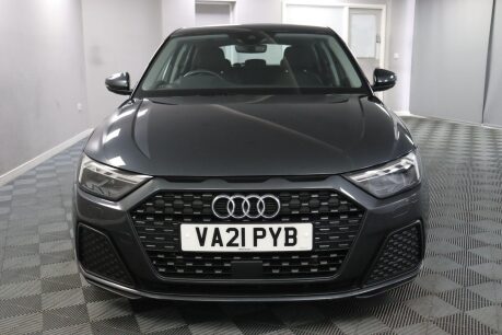 Audi A1 SPORTBACK TFSI TECHNIK 2