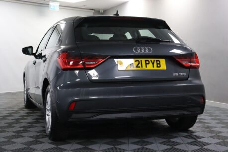 Audi A1 SPORTBACK TFSI TECHNIK 29