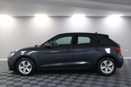 Audi A1 SPORTBACK TFSI TECHNIK 18