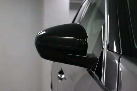 Vauxhall Grandland X SRI NAV 33