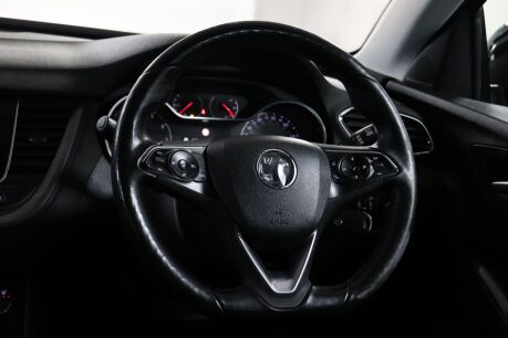 Vauxhall Grandland X SRI NAV 46
