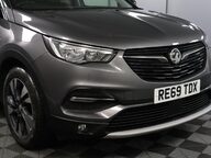 Vauxhall Grandland X SRI NAV 26