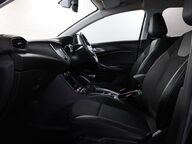 Vauxhall Grandland X SRI NAV 43
