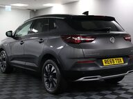 Vauxhall Grandland X SRI NAV 10
