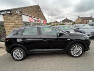 Vauxhall Grandland X BUSINESS EDITION NAV 8