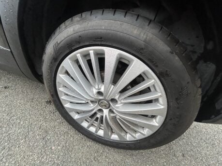 Vauxhall Grandland X BUSINESS EDITION NAV 12