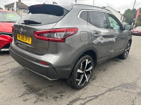 Nissan Qashqai TEKNA DIG-T 8
