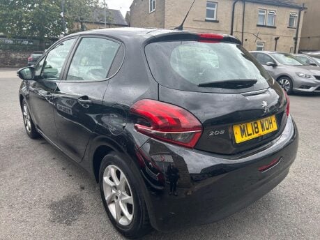 Peugeot 208 ACTIVE 6