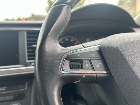 SEAT Leon TSI SE DYNAMIC TECHNOLOGY 10