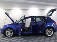 SEAT Leon TSI SE DYNAMIC TECHNOLOGY 6