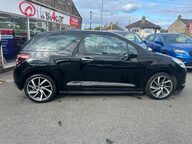 DS DS 3 PURETECH CONNECTED CHIC 6