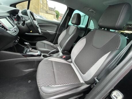 Vauxhall Crossland X ELITE 12