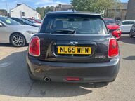 Mini Hatch COOPER D 7