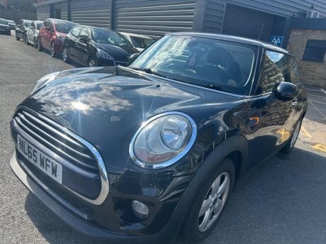 Mini Hatch COOPER D 4