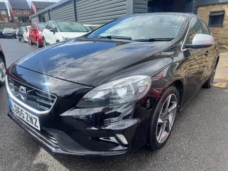 Volvo V40 T2 R-DESIGN 5