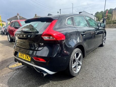 Volvo V40 T2 R-DESIGN 8