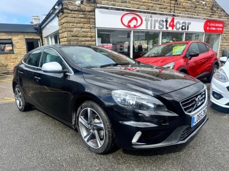 Volvo V40 T2 R-DESIGN