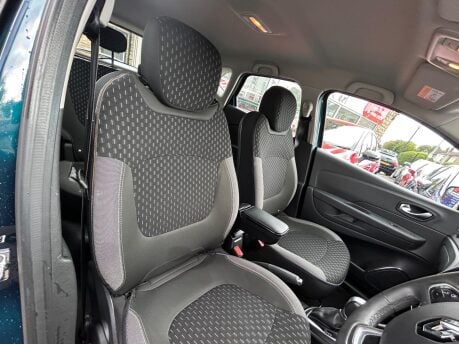Renault Captur DYNAMIQUE NAV TCE 9