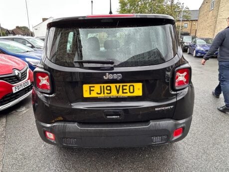 Jeep Renegade SPORT 7