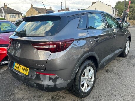 Vauxhall Grandland X SE S/S 9