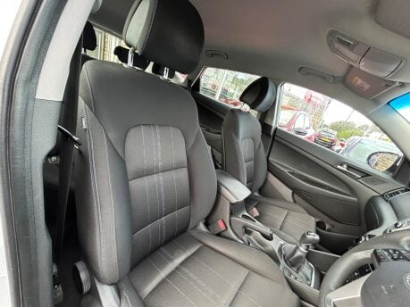 Hyundai TUCSON GDI S BLUE DRIVE 10