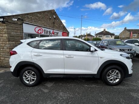 Hyundai TUCSON GDI S BLUE DRIVE 8