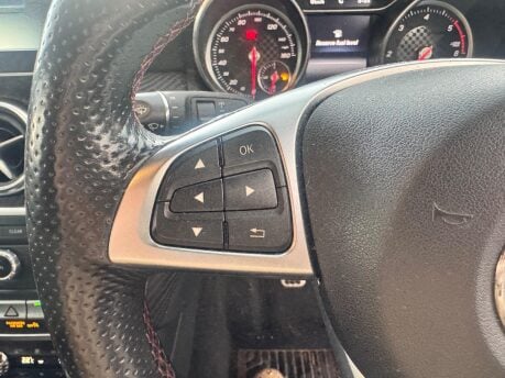 Mercedes-Benz A Class A 180 D AMG LINE 13