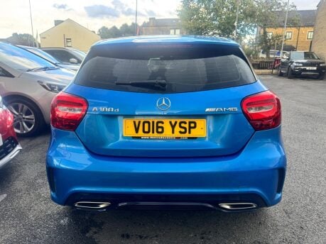 Mercedes-Benz A Class A 180 D AMG LINE 5