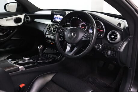 Mercedes-Benz C Class C 220 D SPORT 5