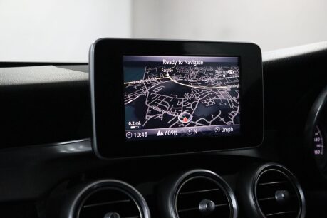 Mercedes-Benz C Class C 220 D SPORT 38
