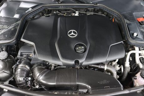 Mercedes-Benz C Class C 220 D SPORT 44