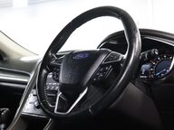 Ford Mondeo VIGNALE TDCI 12