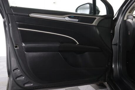 Ford Mondeo VIGNALE TDCI 41