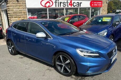 Volvo V40 T2 R-DESIGN NAV PLUS
