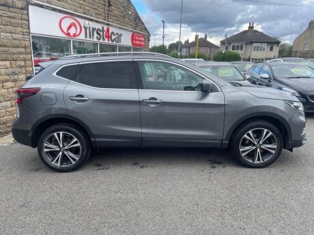 Nissan Qashqai DIG-T N-CONNECTA 8