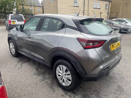 Nissan Juke DIG-T VISIA 6