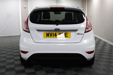 Ford Fiesta ZETEC 8