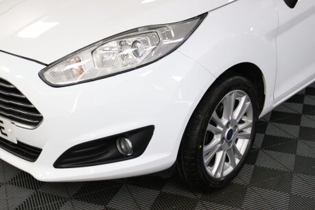 Ford Fiesta ZETEC 31