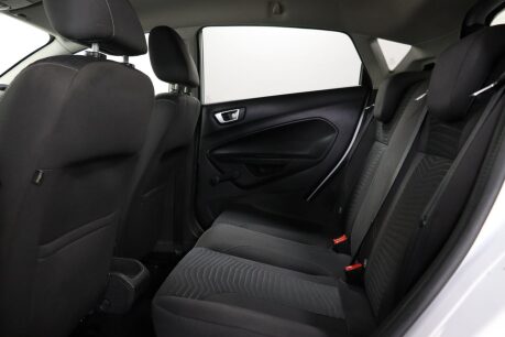 Ford Fiesta ZETEC 39