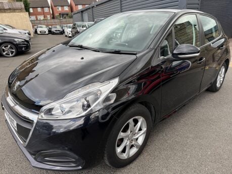 Peugeot 208 ACTIVE 5