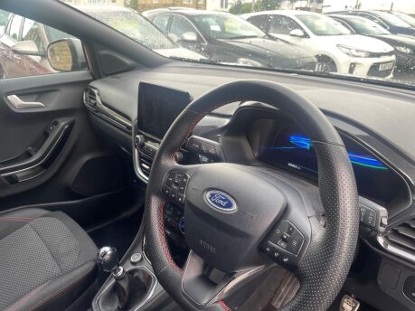 Ford Puma ST-LINE MHEV 13