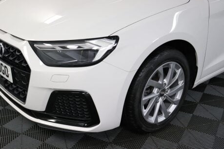 Audi A1 SPORTBACK TFSI SPORT 32