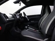 Toyota Aygo VVT-I X-TREND TSS 42