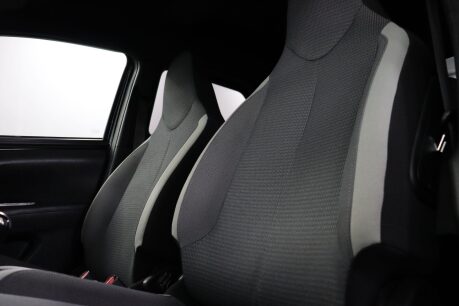 Toyota Aygo VVT-I X-TREND TSS 35