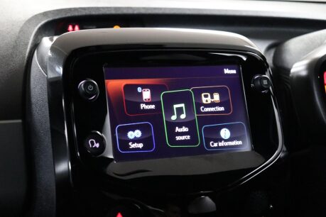 Toyota Aygo VVT-I X-TREND TSS 37