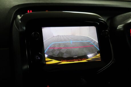 Toyota Aygo VVT-I X-TREND TSS 38