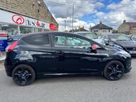 Ford Fiesta ZETEC S BLACK EDITION 6