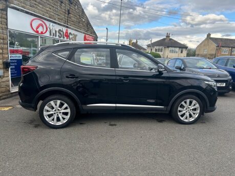 MG ZS EXCITE 7