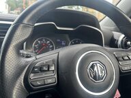 MG ZS EXCITE 12